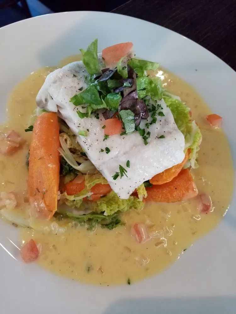 Filet de Colin Aux Petits Légumes de Saison