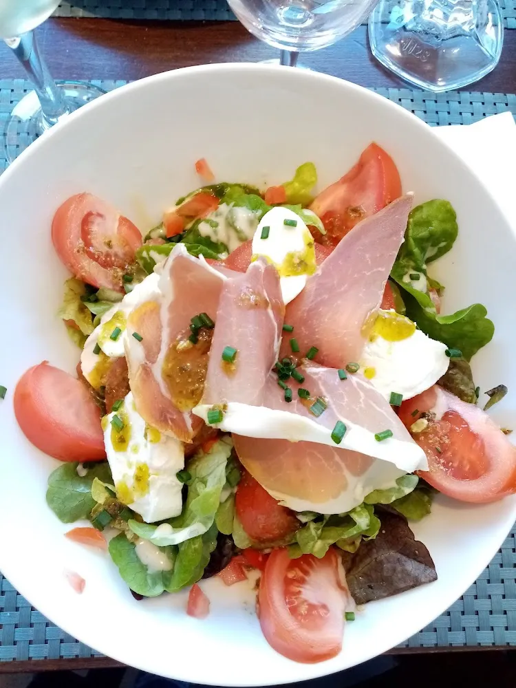 Salade Tomate Mozzarella Di Buffala